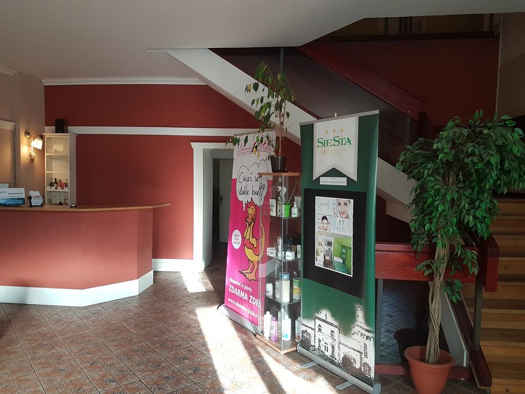 Siesta Rodinny Resort Παρντούμπιτσε Εξωτερικό φωτογραφία